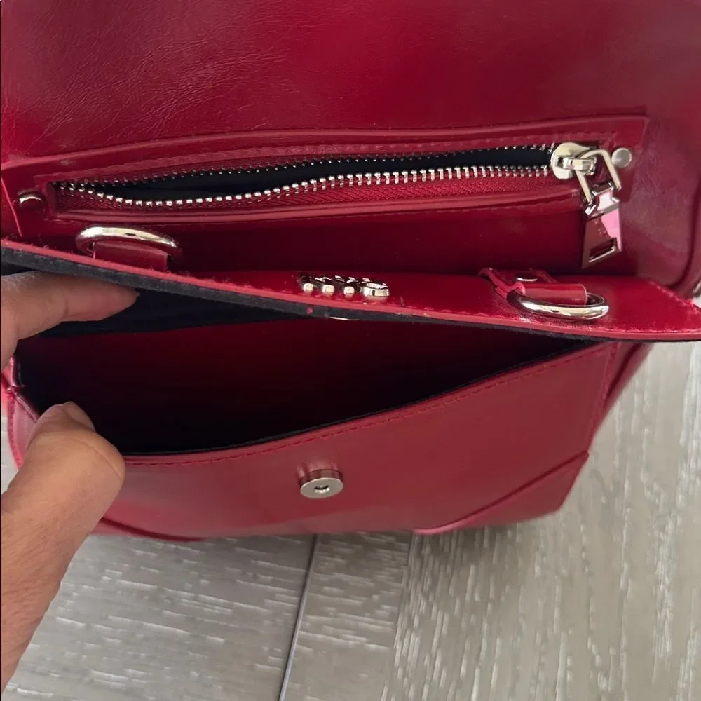 Madden NYC Red Patent Faux Leather Backpack Travel Everyday Wear Bag Casual EUC